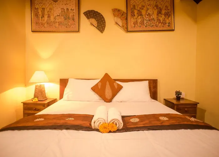 Kamar Suci House